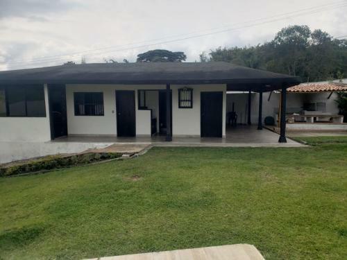 Casa Lago Sonic