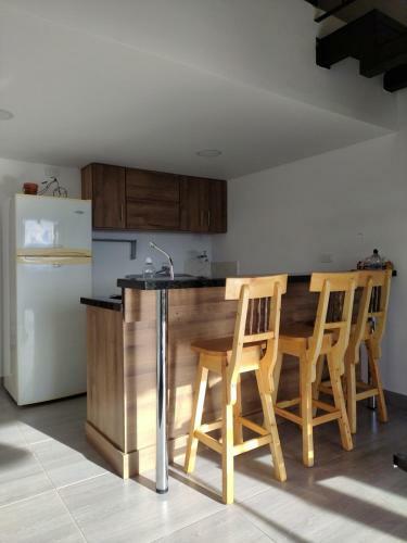 Apartamento Con Balc�n Y Hermosa Vista
