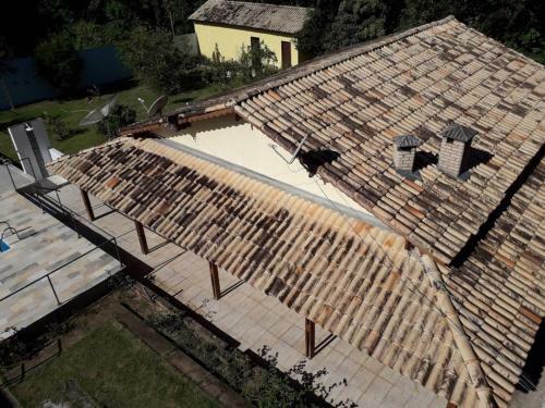Albergue Casa Em Condom�nio Fechado Com Piscina