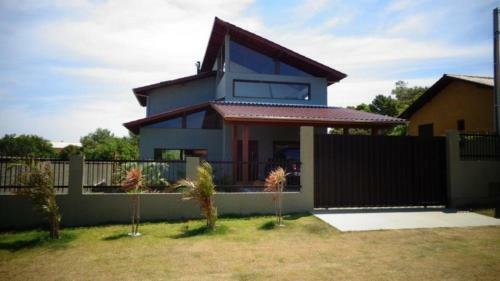 Casa Alto Padr�o Na Lagoa Ibiraquera