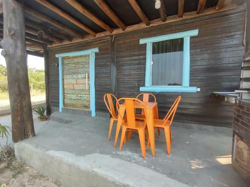 Cabana R�stica A 900m Da Praia Da Ribanceira