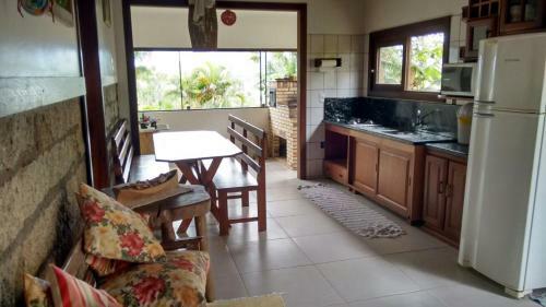 Casa Com Piscina E Vista Para Lagoa _casa Sap�