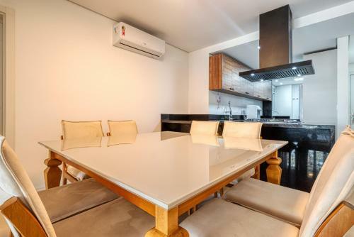 Apartamento Belo Apto Com Varanda A 150m Do Mar Abc202