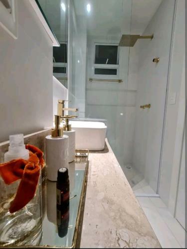 Lindo Apartamento A 4min Da Praia.