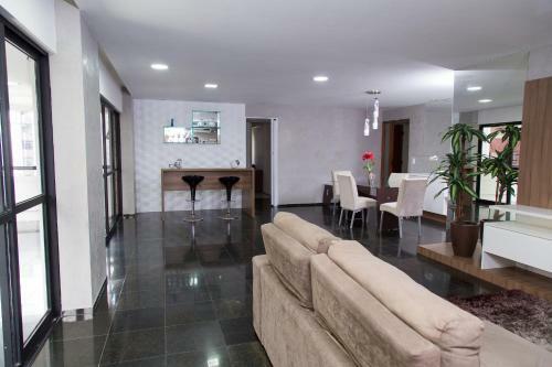 Apartamento 4 Quartos Tipo Su�te Perto Da Orla Praia Beira-mar