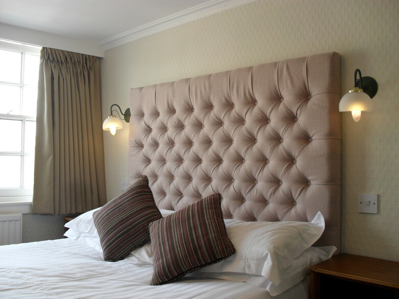 Albany Hotel