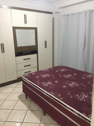 Apartamento Em Meia Praia Itapema
