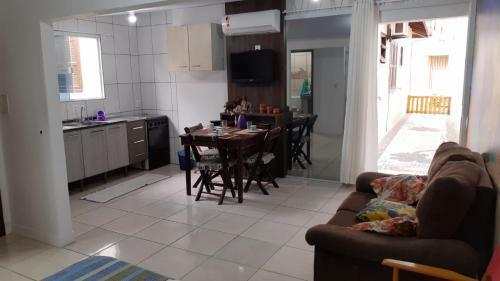 Flat Com Ar Cond. Wi-fi Tv A Cabo Perto Da Praia