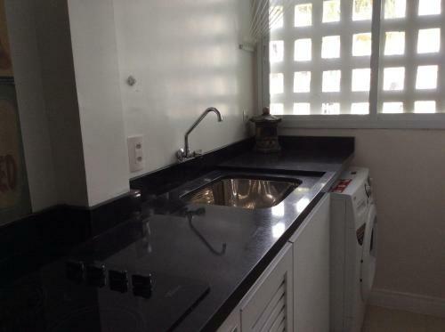 Apartamento Confort�vel Pr�ximo Ao Shopping Beira Mar