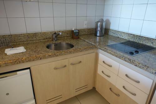 Apartamento Su�tes E Studios No Hotel Jurer� Beach Village