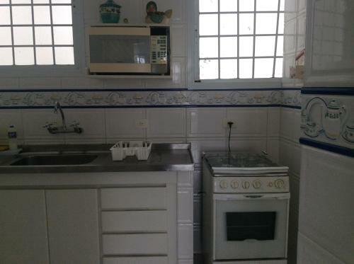 Apartamento Pitangueiras Frente Total Mar
