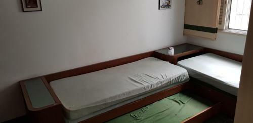 Apartamento Enseada � 450m Da Praia