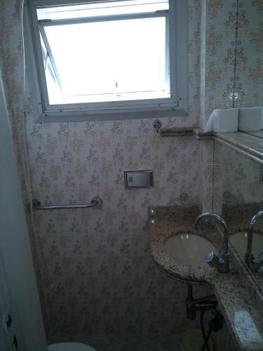 Apartamento Dulce Pitangueiras Guaruj� Com Varanda