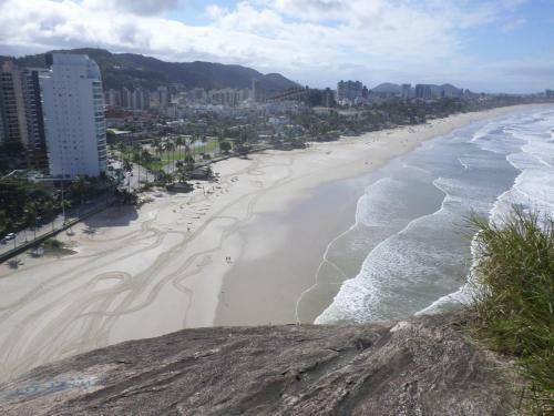 Apartamento Enseada - 2 Dmts Pr�x � Praia