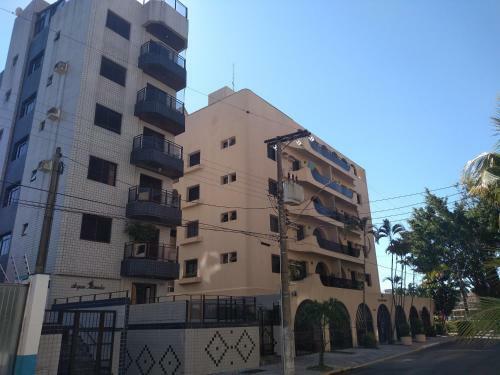 Apartamento Na Enseada Perto Do Mar