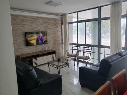 Apartamento Pitangueiras Guaruj�