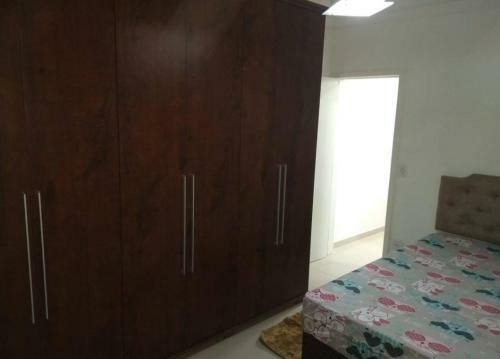 Apartamento Enseada 800 Metros Da Praia
