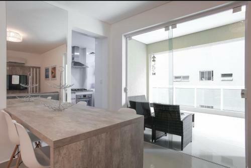 Pr�dio E Apartamento Novo Perto Da Praia :)