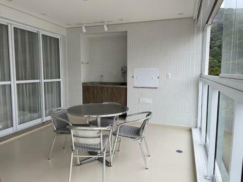 Apartamento 3 Quartos Em Pitangueiras