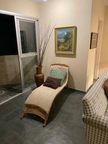 Apartamento Pitangueiras- Guaruj�