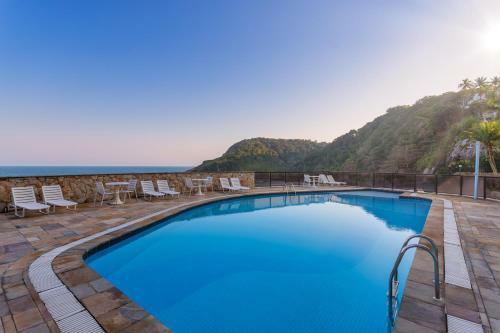 Apartamento Cobertura Duplex Com Vista Para O Mar E Piscina Privativa