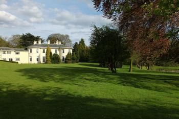 Hotel Eastwood Hall