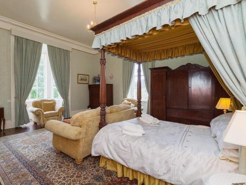 Symbister Suite