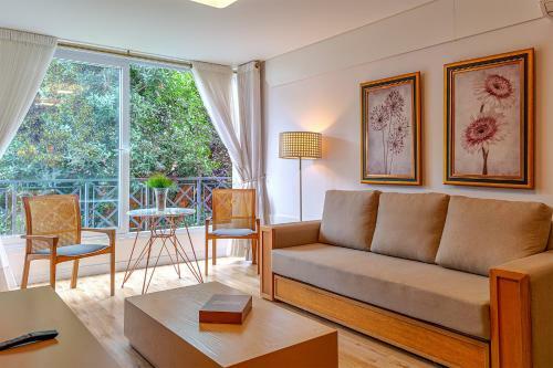Rosa Apartamento Luxo No Centro Gramado