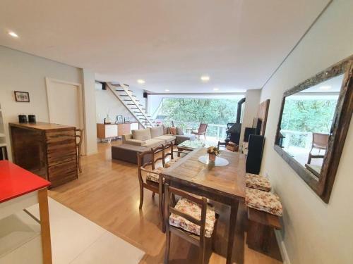 Apartamento Amplo Apto 03 Su�tes Centro Gramado