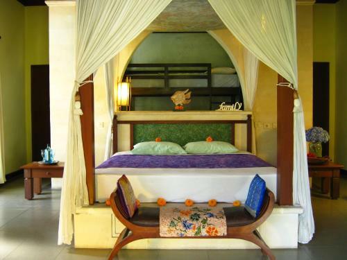 Villa Shantitara Bungalows