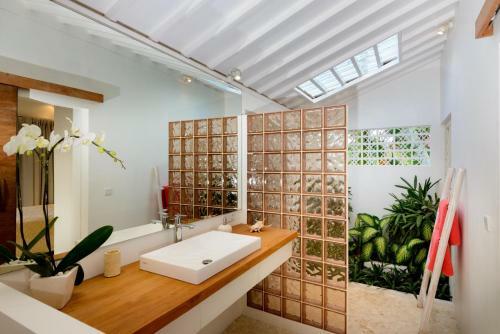 Villa Jasmine - Stroll To The Beach, Shops And Spas