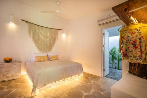Bed & Breakfast Pinkprivate Sanur - Cool Adults Only