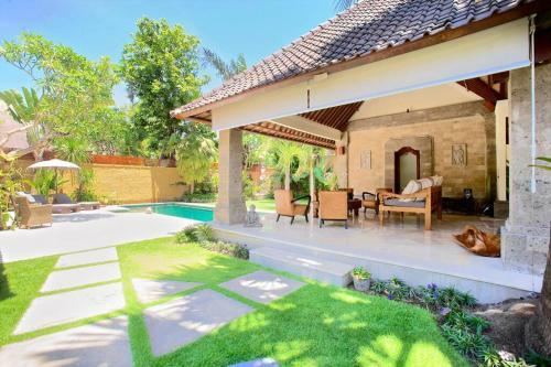 Villa Tropical Oasis, 2 Beds In Sanur