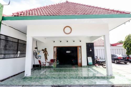 Hostal Hotel Sumaryo