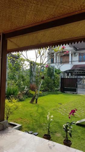 Ngomah Tentrem