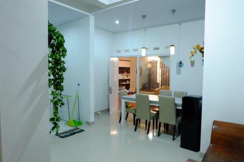 Hostal Rumah Mba Ayu