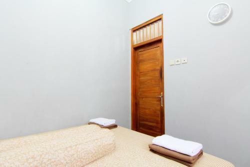 Hostal Embe Joglo Homestay