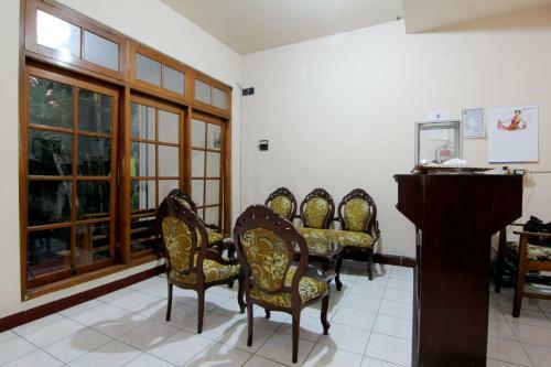 Hostal Mas Gun Guest House