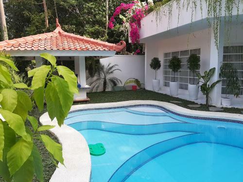 Sunkiss Villa By Yogya Tropicana