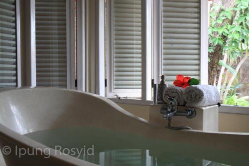 Deluxe Central Private Pool Villa (Couple - 2 Persons)