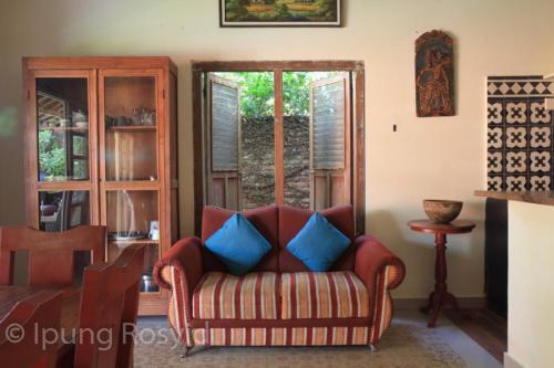 Premiere Central Private Pool Villa (Family - 4 Persons)