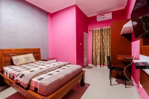 Hostal Khatarina Female Residence