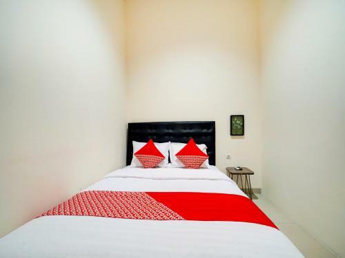 Hotel Oyo 90778 River Inn Malioboro
