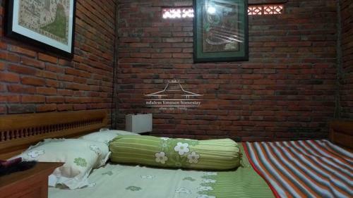 Ndalem Limasan Homestay