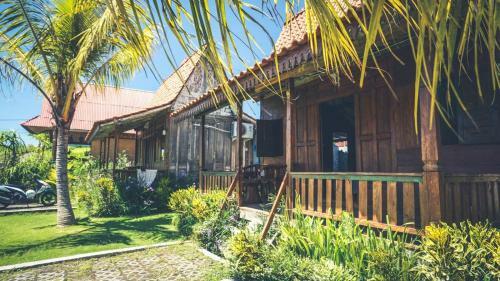Hostal Cening Bagus Bungalow
