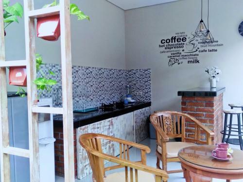 Hostal The Jepun Room And House