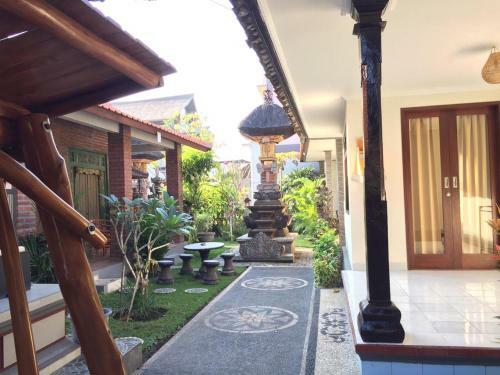 Hostal Purnama 2 Homestay
