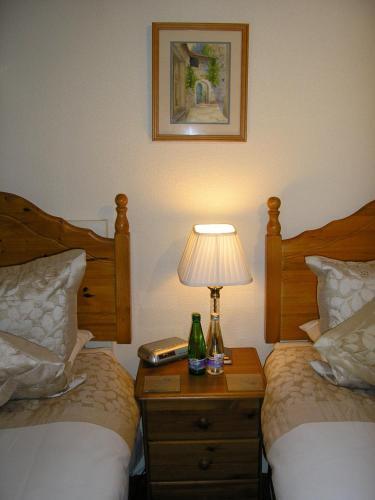 The Robertson Arms Hotel