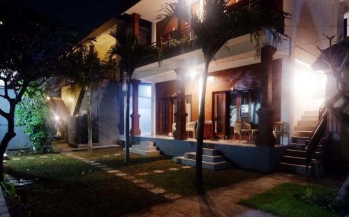 Hostal The Brick Canggu