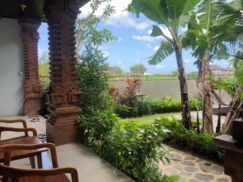 Hostal Kak Poleng Guesthouse